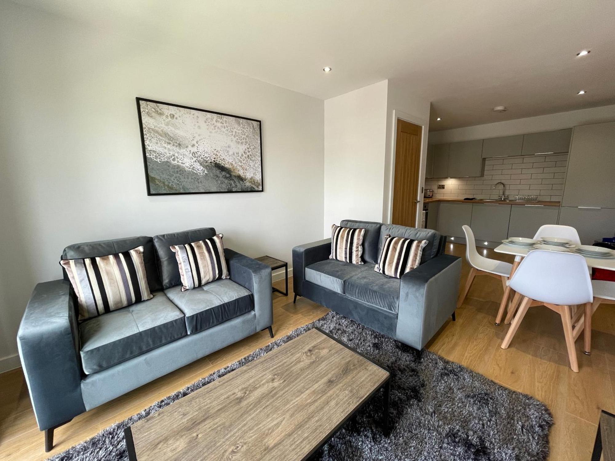 Stylish And Modern 2Br Apartment With Parking Sheffield Esterno foto